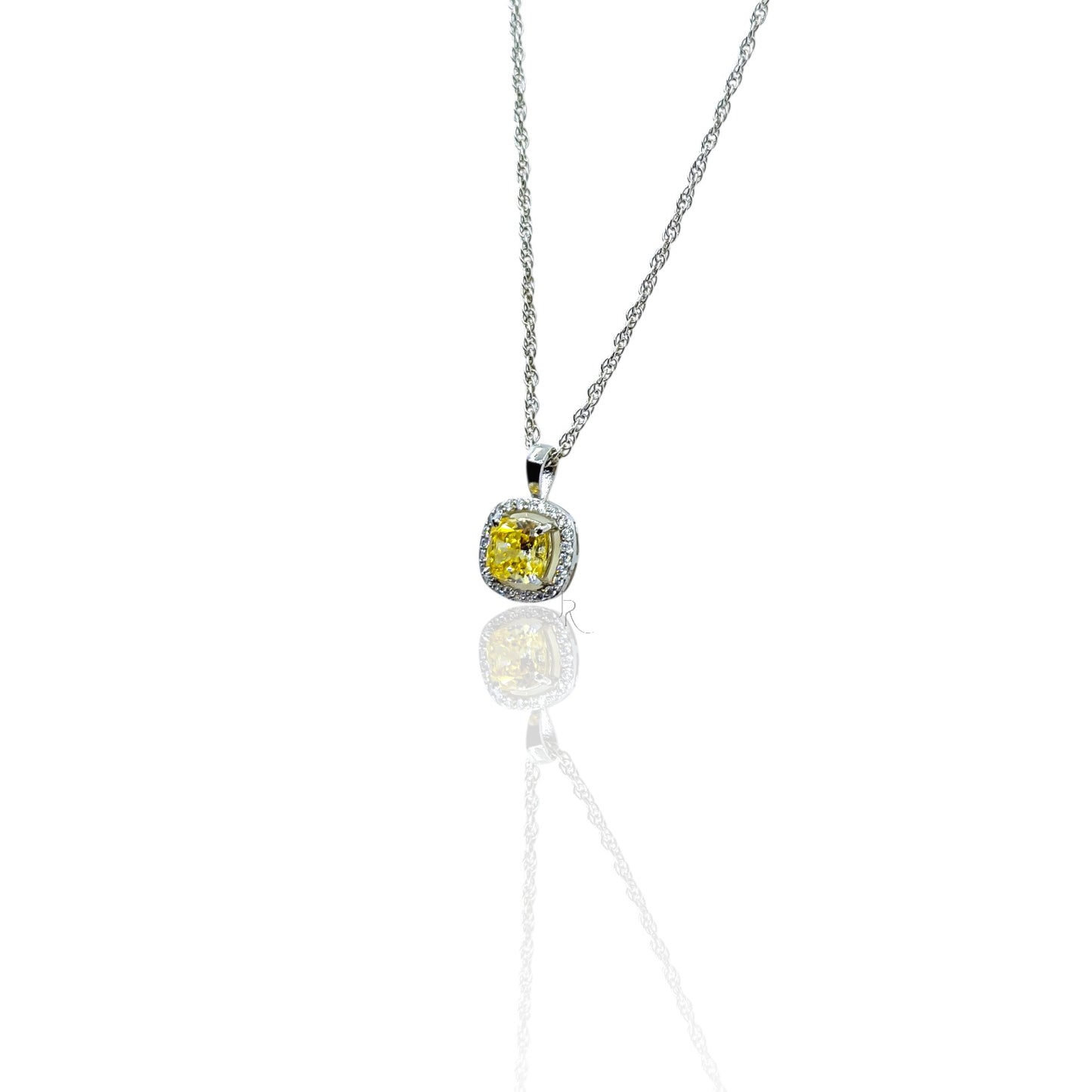 Cushera Pendant